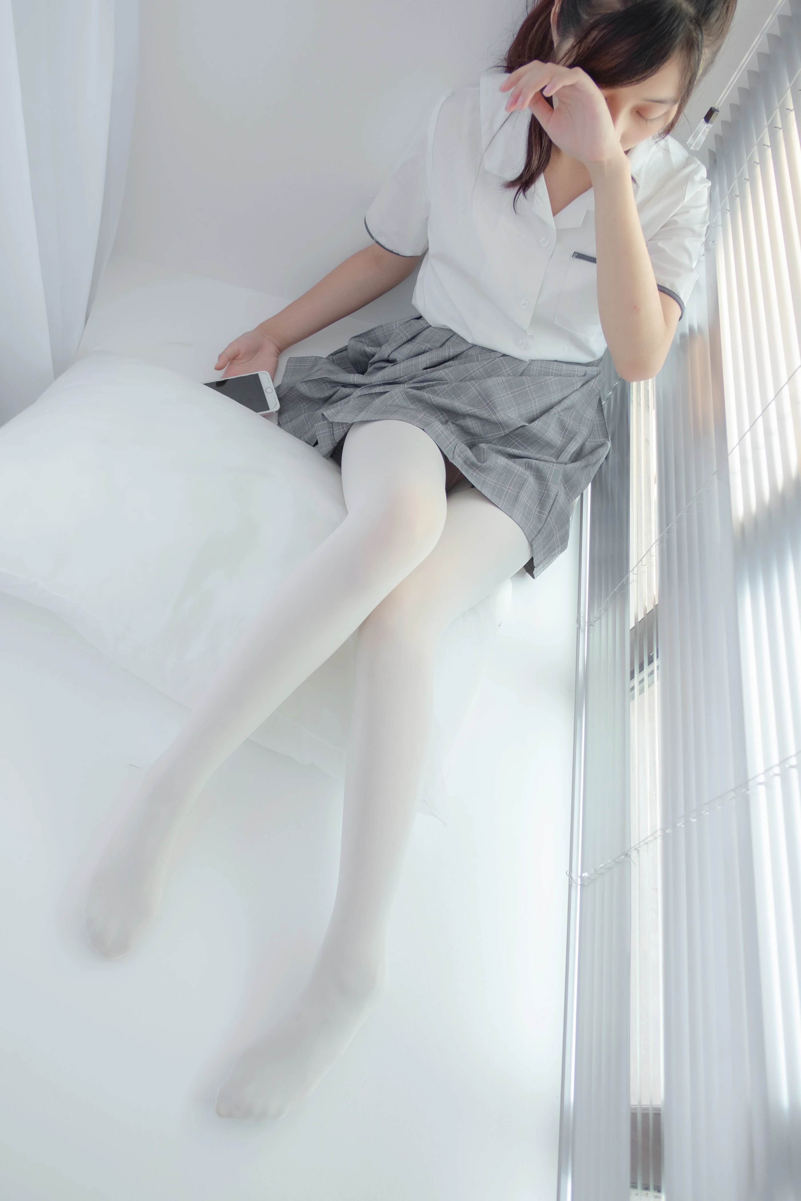 森萝财团 R15-028 [96P]插图3
